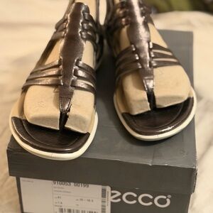 ECCO Women's Dark Brown Leather Strappy Open-Toe Sandals